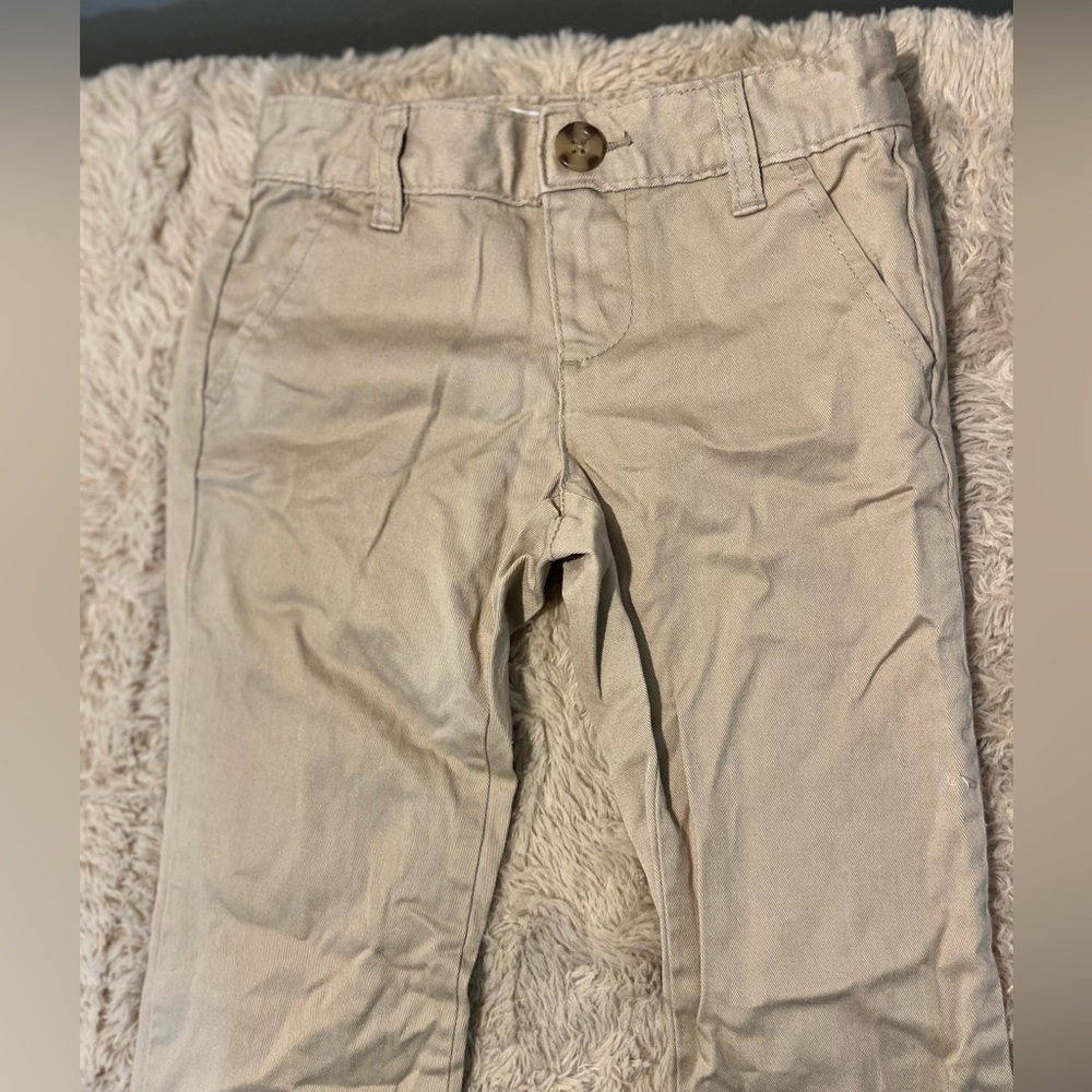 🔆 Bundle items‎ 6 for $30 Old Navy girls light khaki flare pants